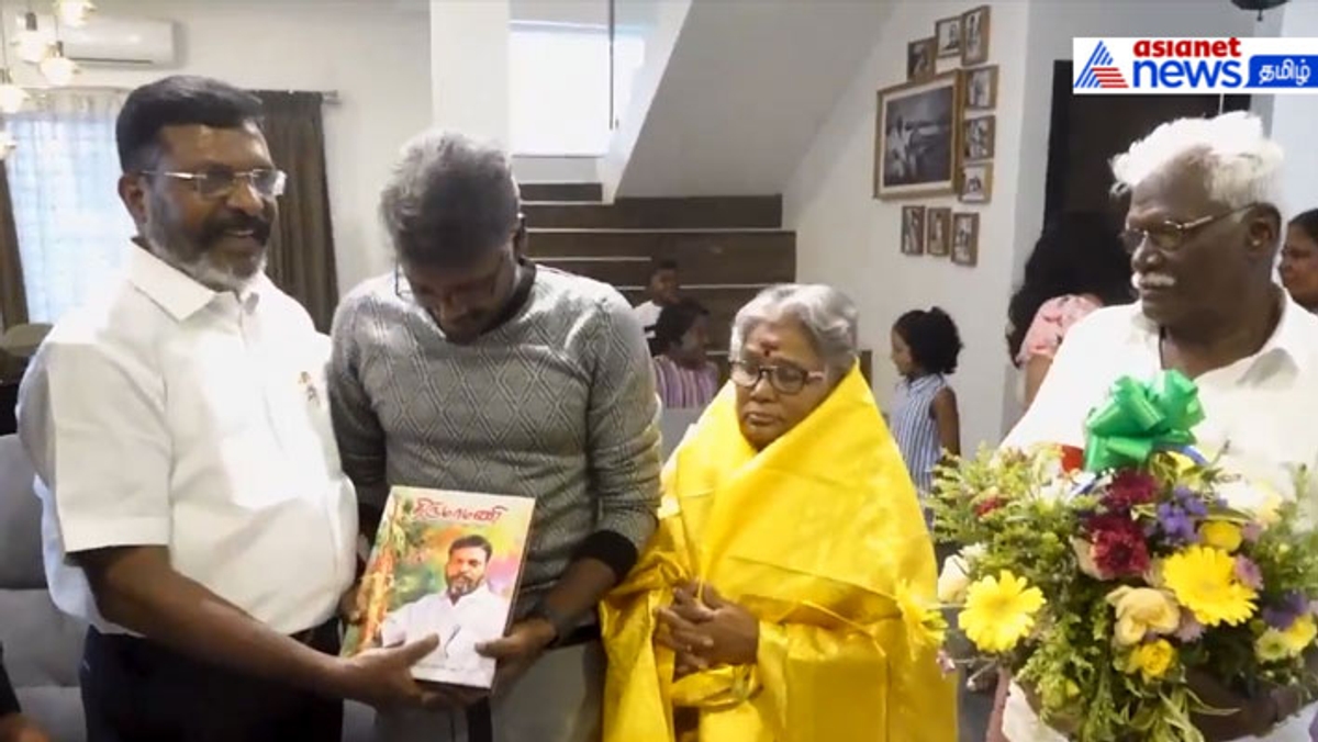 "கண்ணீரில் கருக்கொண்ட காவியம் வாழை" மாரிசெல்வராஜை நேரில் சென்று வாழ்த்திய திருமாவளவன்!