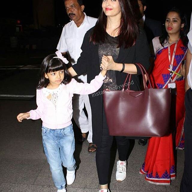 16 Pictures Of Glam Mom Aishwarya Rai With Daughter Aaradhya