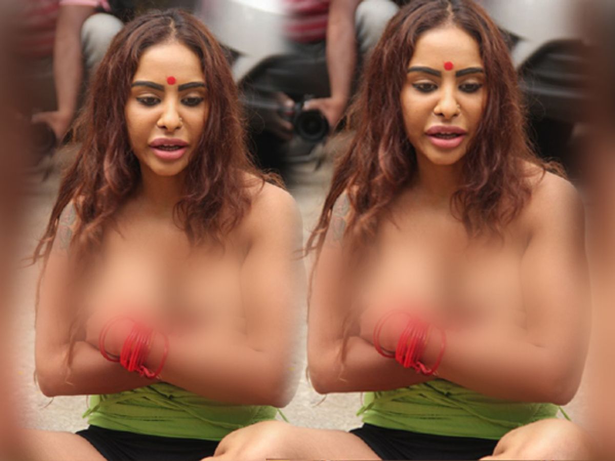 Srireddy nude photos