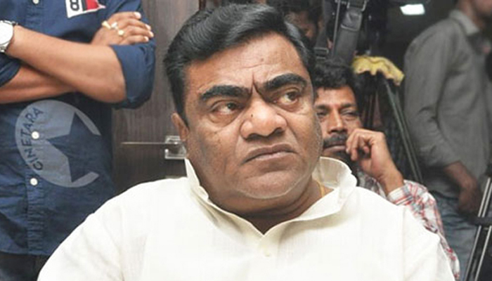 bjp leader Babu Mohan comments on KCR