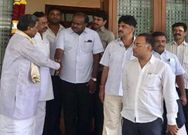 Video Karnataka Politics HD Kumaraswamy Meets Siddaramaiah  At Residence