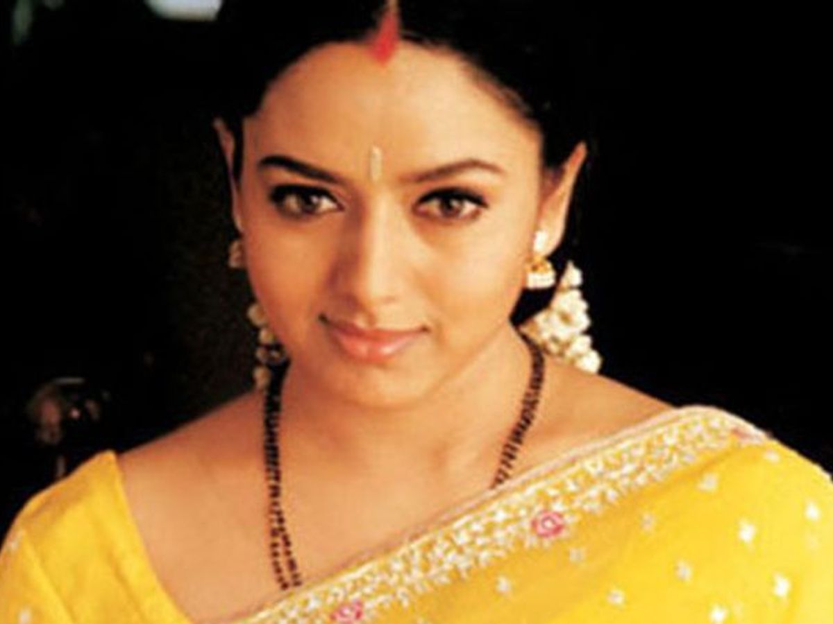 Actress Soundarya pregnant when she died in helicopter crash?