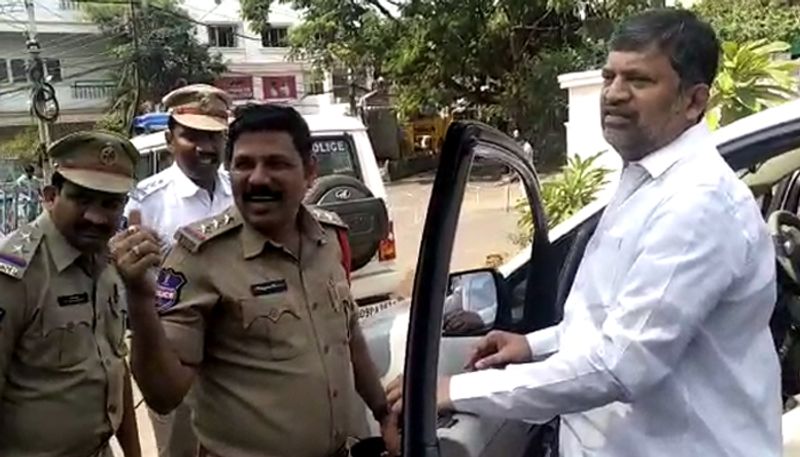 t-tdp president l.ramana sensational comments on telangana cm kcr