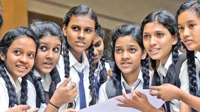 15 organisations demands To CM BS Yediyurappa to Cancel SSLC Examination