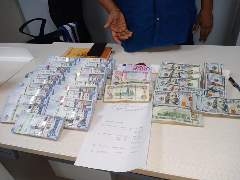 two passengers arrested at shamshabad air port due to they Passing Foreign currency