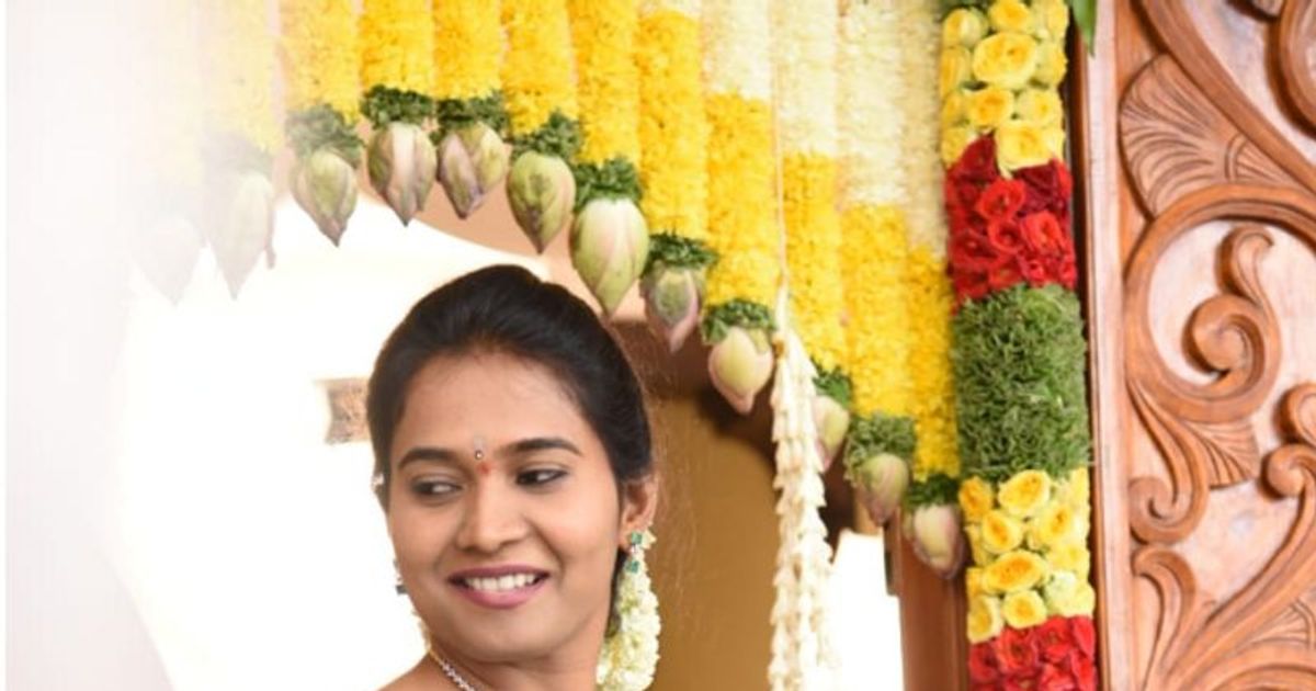 ದ ಪತ ಯ ಜ ವನಕ ಕ ಕ ಲ ಡ ತ ದ ದ ರ Ias ಟ ಪರ ನ ದ ನ Photo Gallery Of Upsc Topper Nandini Kr Marriage