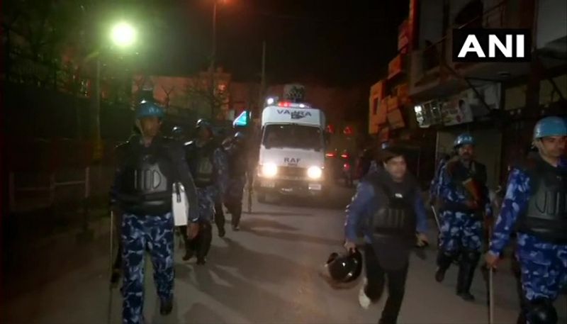 News Hour: ಡಿಜೆ ಹಳ್ಳಿ, ಕೆಜಿ ಹಳ್ಳಿ ನೆನಪಿಸಿದ ಚನ್ನಗಿರಿ ಗಲಭೆ , ಪೊಲೀಸರ ಮೇಲೆ ಪುಂಡರ ದಾಳಿ!