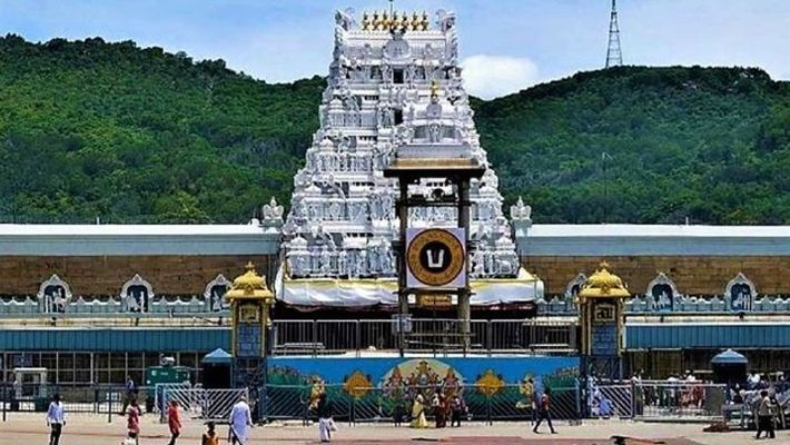 140 people including 14 priests infected in Tirupati Balaji temple kpn