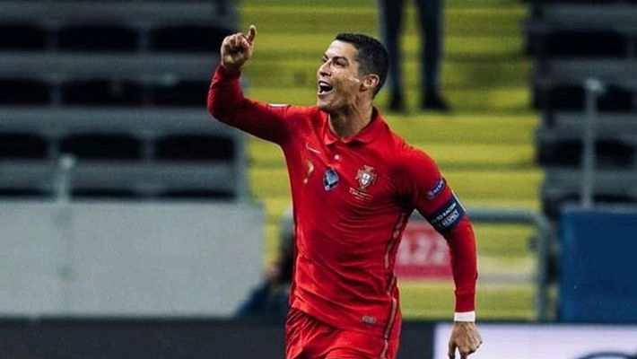 View Cristiano Ronaldo Portugal Pictures Pics