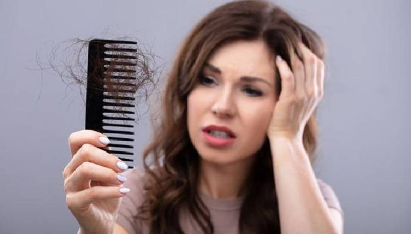 
<p>Here are homemade remedies that can help combat itchy scalp and hair loss.</p>
<p>“onerror =” this.src = “https: =” “/></p>
<h2 class=