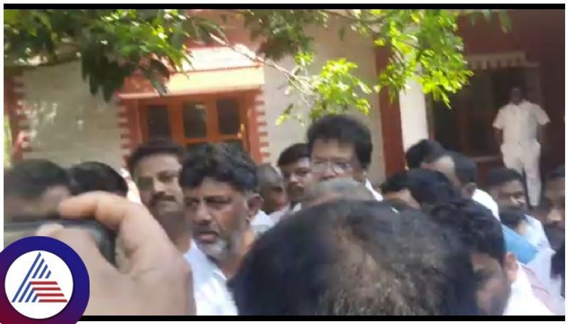 Karnataka election 2023: ಸಿಎಂ ಕುರ್ಚಿಗೆ ಎಲ್ಲರೂ ಆಸೆ ಪಡ್ಲಿ, ನನ್ನೊಂದಿಗೆ 135 ಶಾಸಕರಿದ್ದಾರೆ!
