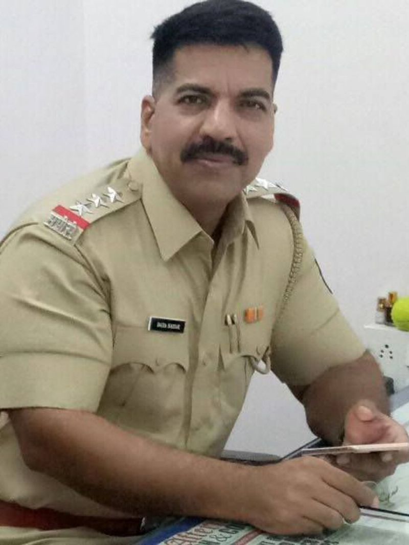 ಸೆಲೆಬ್ರೆಟಿಗಳ ಆತಂಕ ಹೆಚ್ಚಿಸಿದ ದಾಳಿಕೋರರ ಎನ್ಕೌಂಟರ್ಗೆ ಮುಂದಾದ್ರಾ ಕನ್ನಡಿಗ?