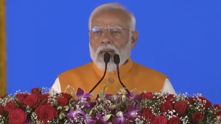 Lalu Prasad Yadav on Modi: "ಮೋದಿ ಕಾ ಪರಿವಾರ್"ನಲ್ಲಿದ್ದಾರೆ 6 ಮಂದಿ ..! ಎಲ್ಲಿದ್ದಾರೆ, ಏನ್ಮಾಡ್ತಿದ್ದಾರೆ ಒಡಹುಟ್ಟಿದವರು ?