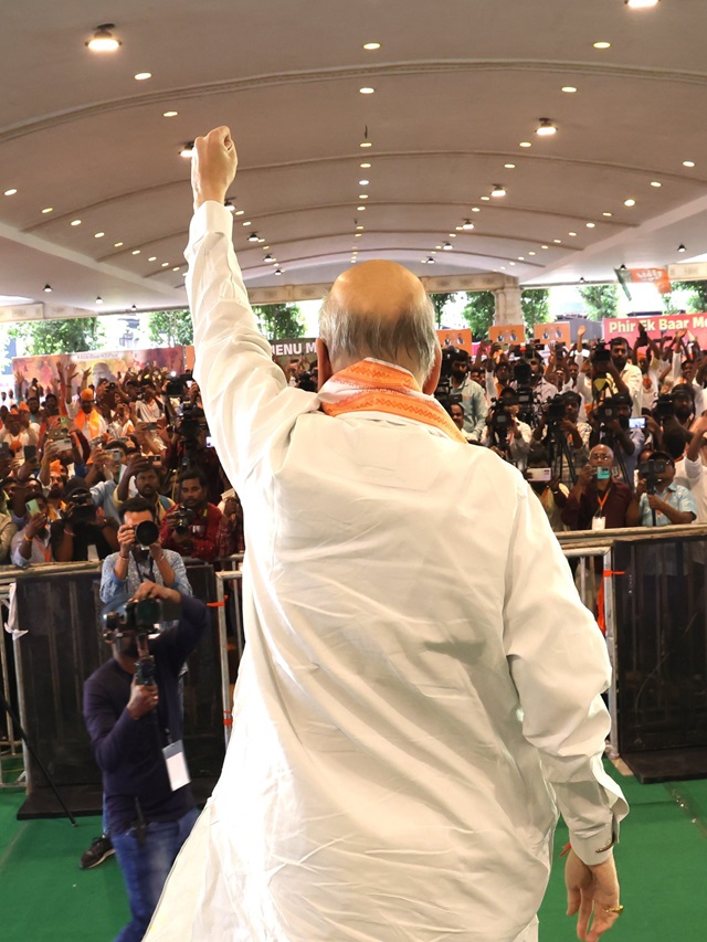 Amit Shah: ರಾಜ್ಯಕ್ಕೆ ಚುನಾವಣಾ ಚಾಣಕ್ಯ ‘ಅಮಿತ್ ಶಾ’ ಎಂಟ್ರಿ: ಡಿಕೆ ಬ್ರದರ್ಸ್ ತವರಿನಿಂದಲೇ ಎಲೆಕ್ಷನ್ ಕಹಳೆ !