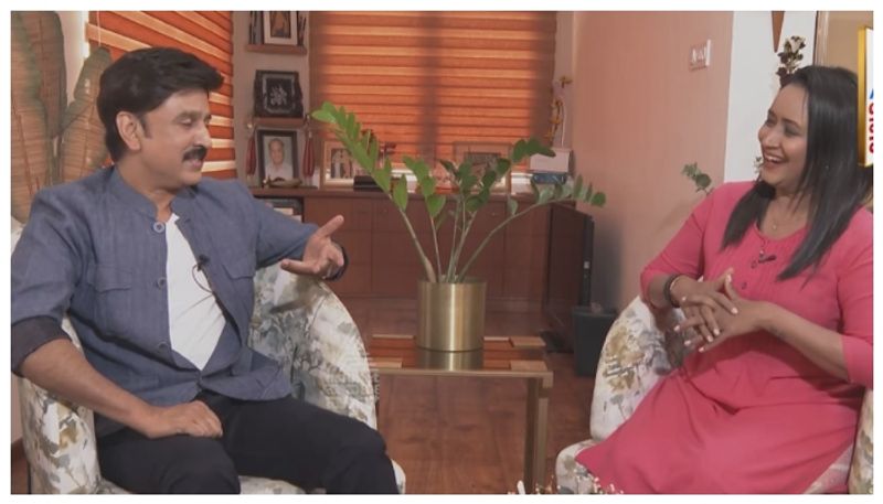 ನಮ್ಮ ಒಂದೊಂದು ವೋಟು ಒಂದೊಂದು ಇಟ್ಟಿಗೆ ಇದ್ದಂತೆ! ಸುವರ್ಣನ್ಯೂಸ್ ಜತೆ ನಟ ರಮೇಶ್ ಅರವಿಂದ್ ಮಾತು!