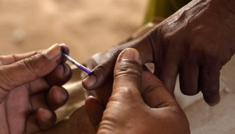  Lok Sabha elections 2024: 14 ಲೋಕಸಭಾ ಕ್ಷೇತ್ರದಲ್ಲಿನ ಮತದಾನ ಅಂತ್ಯ, ಮತಯಂತ್ರಗಳಲ್ಲಿ 247 ಅಭ್ಯರ್ಥಿಗಳ ಭವಿಷ್ಯ ಭದ್ರ!