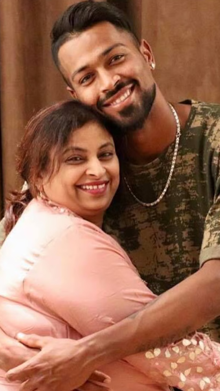 ಹೀಗ್ಯಾಕಾದ ಹಾರ್ದಿಕ್ ಪಾಂಡ್ಯ..? ಮುರಿದು ಬಿತ್ತಾ ಟೀಮ್ ಇಂಡಿಯಾ ಕ್ರಿಕೆಟಿಗನ 4 ವರ್ಷಗಳ ದಾಂಪತ್ಯ..?