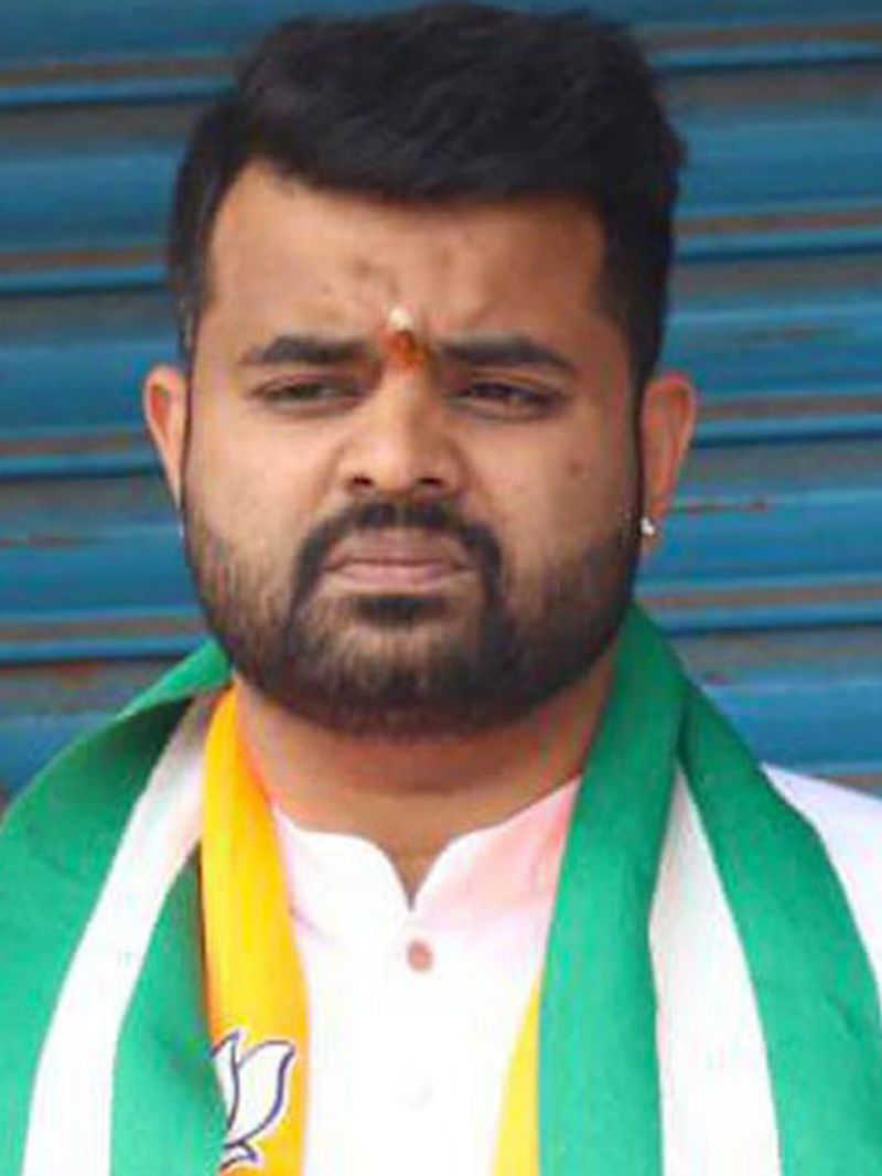 ಪ್ರಜ್ವಲ್‌ ರೇವಣ್ಣ ವಿಡಿಯೋ ಬಿಟ್ಟಿದ್ದು ಎಲ್ಲಿಂದ, ಯಾವ ದೇಶದಿಂದ..? ಯಾವ ಮೂಲದಿಂದ ವಿಡಿಯೋ ಕಳಿಸಲಾಗಿದೆ..?