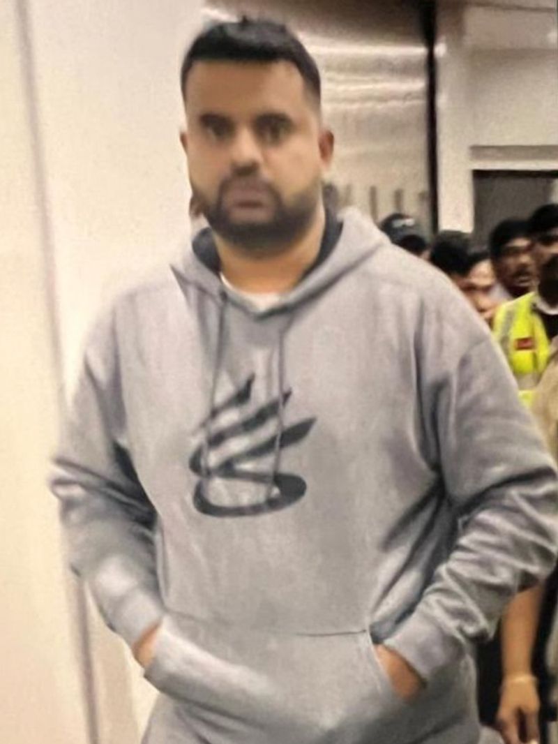 ಪ್ರಜ್ವಲ್ ರೇವಣ್ಣ ಕೋರ್ಟ್‌ಗೆ ಹಾಜರುಪಡಿಸಿದ SIT: ಬೌರಿಂಗ್ ಆಸ್ಪತ್ರೆಯಲ್ಲಿ ಮೆಡಿಕಲ್ ಟೆಸ್ಟ್​ !