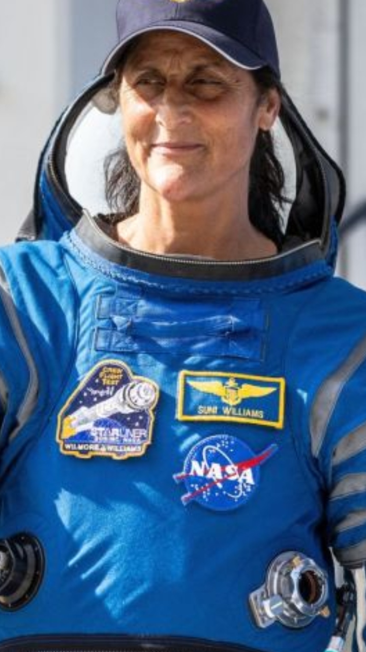 ಗಗನಯಾತ್ರಿಗಳ ಜೀವ ಉಳಿಸುತ್ತಾ ಎಲಾನ್ ಮಸ್ಕ್ ಪ್ಲಾನ್..? ಒಂದು ಯುದ್ಧದಿಂದಲೇ ಉದ್ಭವಿಸಿದ ಪ್ರಾಣಾಂತಕ ಪರಿಸ್ಥಿತಿ?