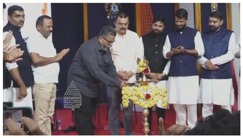 15 ನೂತನ ಪುಸ್ತಕಗಳ ಲೋಕಾರ್ಪಣೆ: ಖ್ಯಾತ ಬರಹಗಾರ ಜೋಗಿಯಿಂದ ಪುಸ್ತಕ ರಿಲೀಸ್