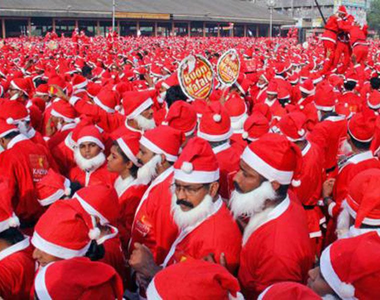 Buon Natale Thrissur 2020.Mighty Buon Natale Procession Paints Thrissur In Red