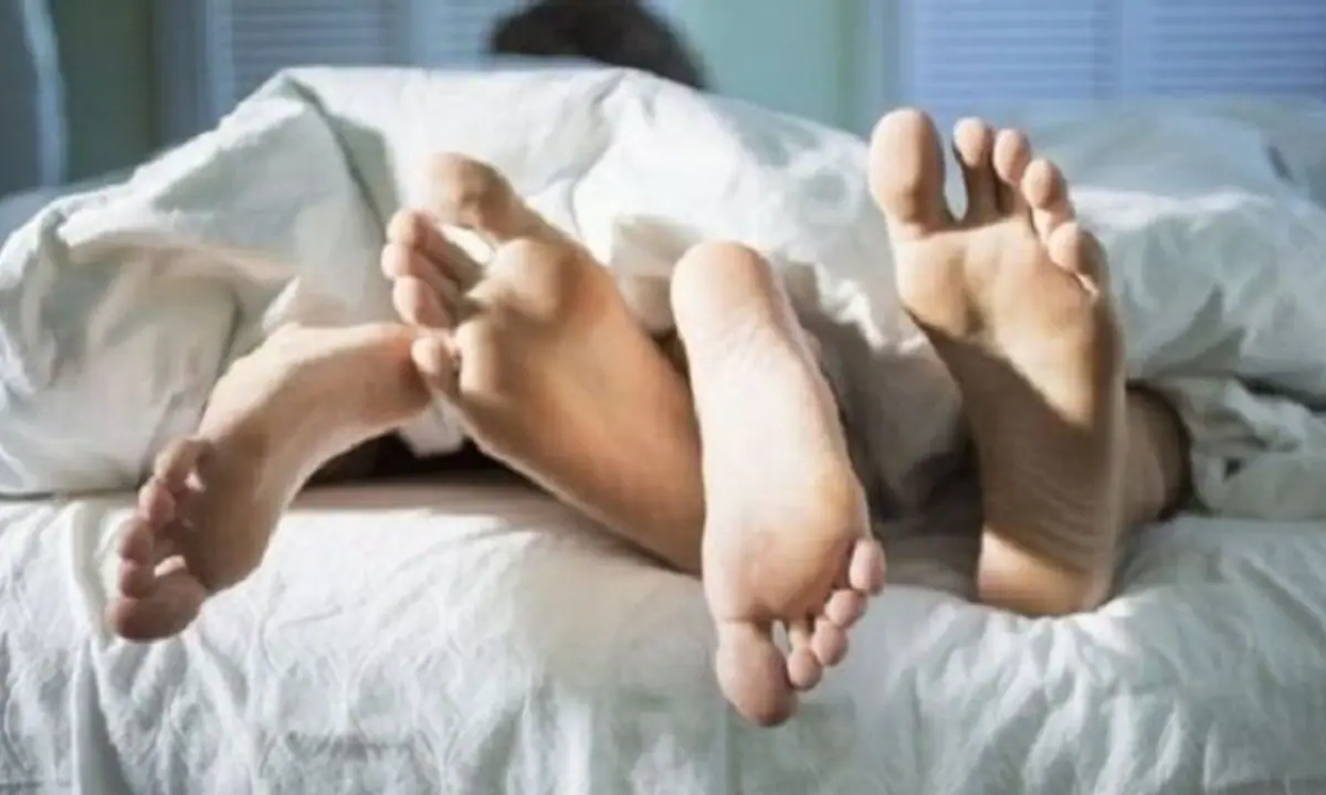 बीवी की अदला बदली करके बिजनेस बढ़ाना चाहता था पति, नाराज महिला ने लगाई पुलिस से गुहार