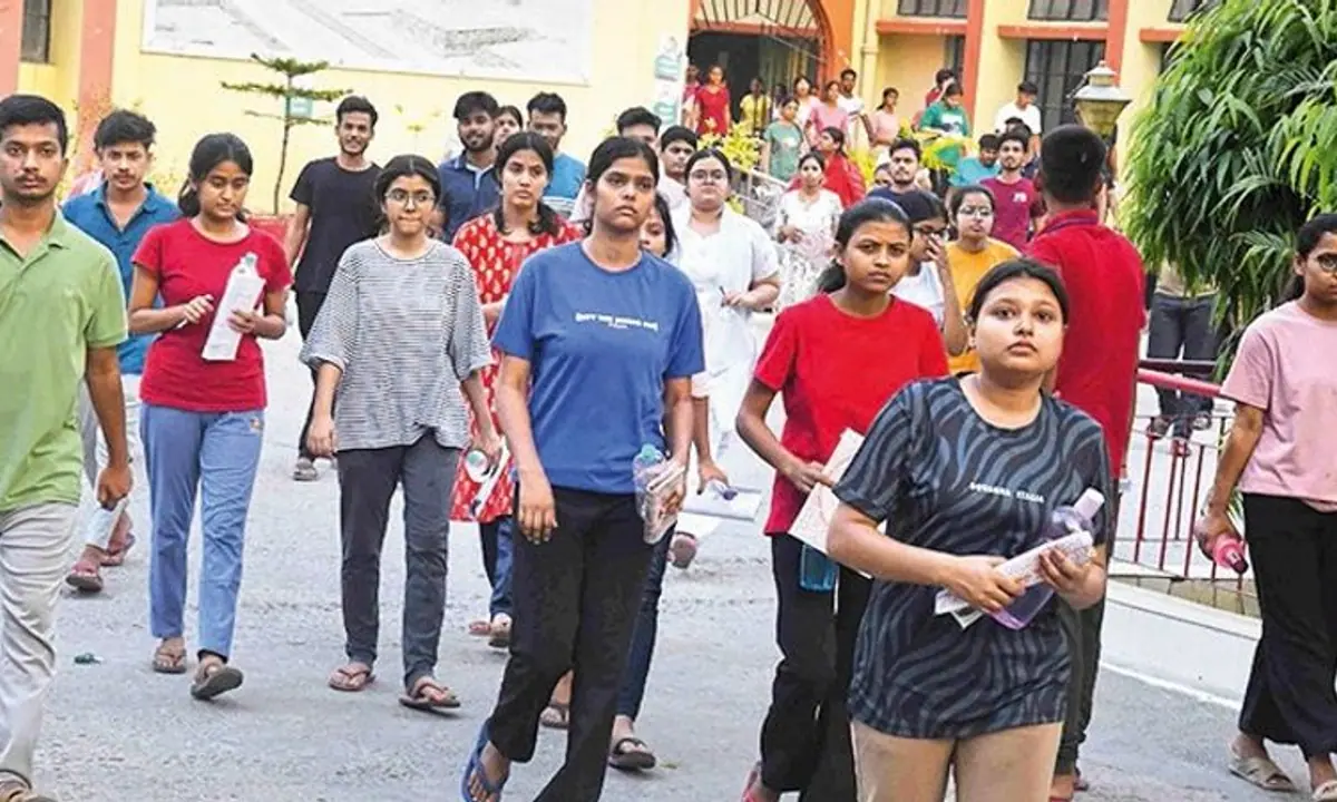 JEE Advanced 2024: रिस्पॉन्स शीट जारी, देखें क्या है पूरा डिटेल्स  आखिर कब आएगी फाइनल प्रोविजनल आंसर की?