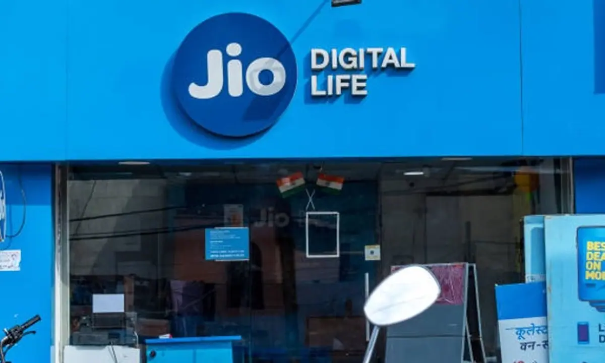 लेटेस्ट ऑफरः Jio दे रहा 30 दिनों के लिए फ्री WiFi... लंबी वैलिडिटी के साथ रिचार्ज बेनीफिट