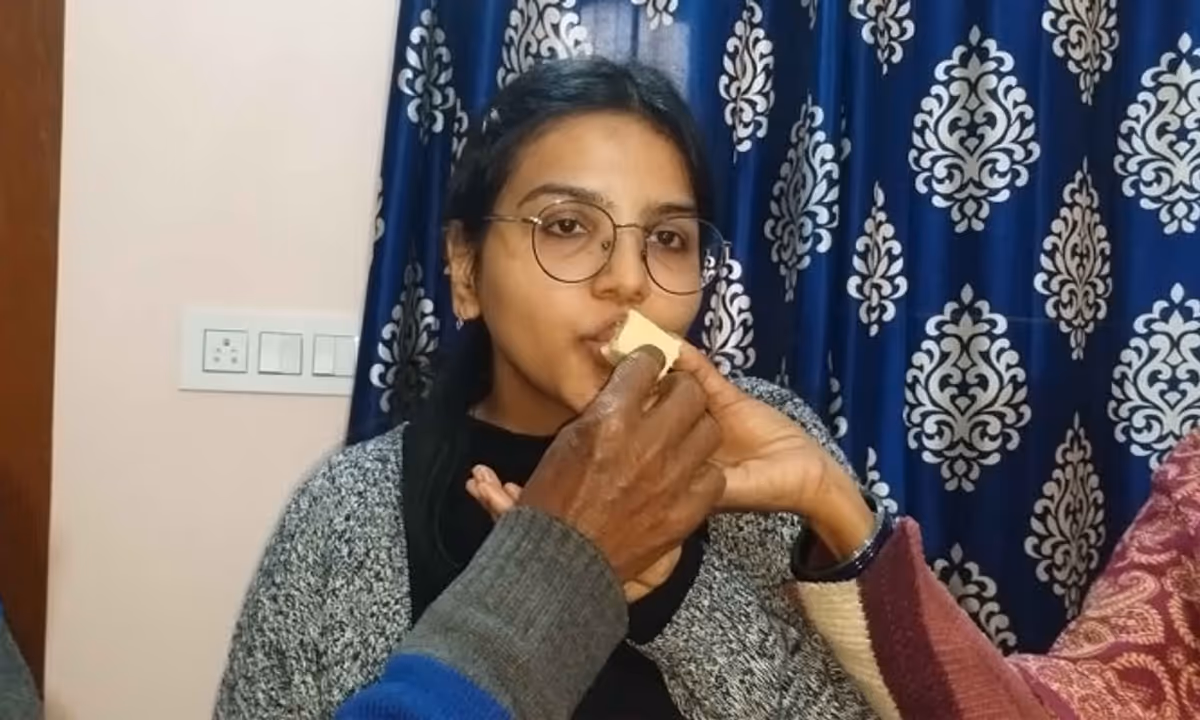 Anjali Joshi tops BPSC exam in first attempt, while balancing a job