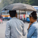 Weather Update: తేలికపాటి వర్షాలు.. మళ్లీ మారిన ఏపీ, తెలంగాణ వాతావరణం