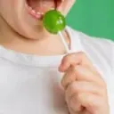 चॉकलेट- लॉलीपॉप से कैसे खतरे में पड़ सकती है बच्चों की जान, राजस्थान की ये घटना है Shocking
