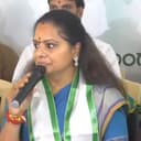 MLC Kavitha: ఒంట‌రి పోరాటం.. నిరాహార దీక్ష‌కు దిగిన క‌విత‌. ఇంత‌కీ ఆమె పోరు ఎవ‌రిపై అంటే