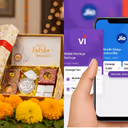 Rakhi Gifts: एक बार में खाली होगी भैया की जेब, चाकलेट छोड़ मांगे रिचार्ज का तोहफा