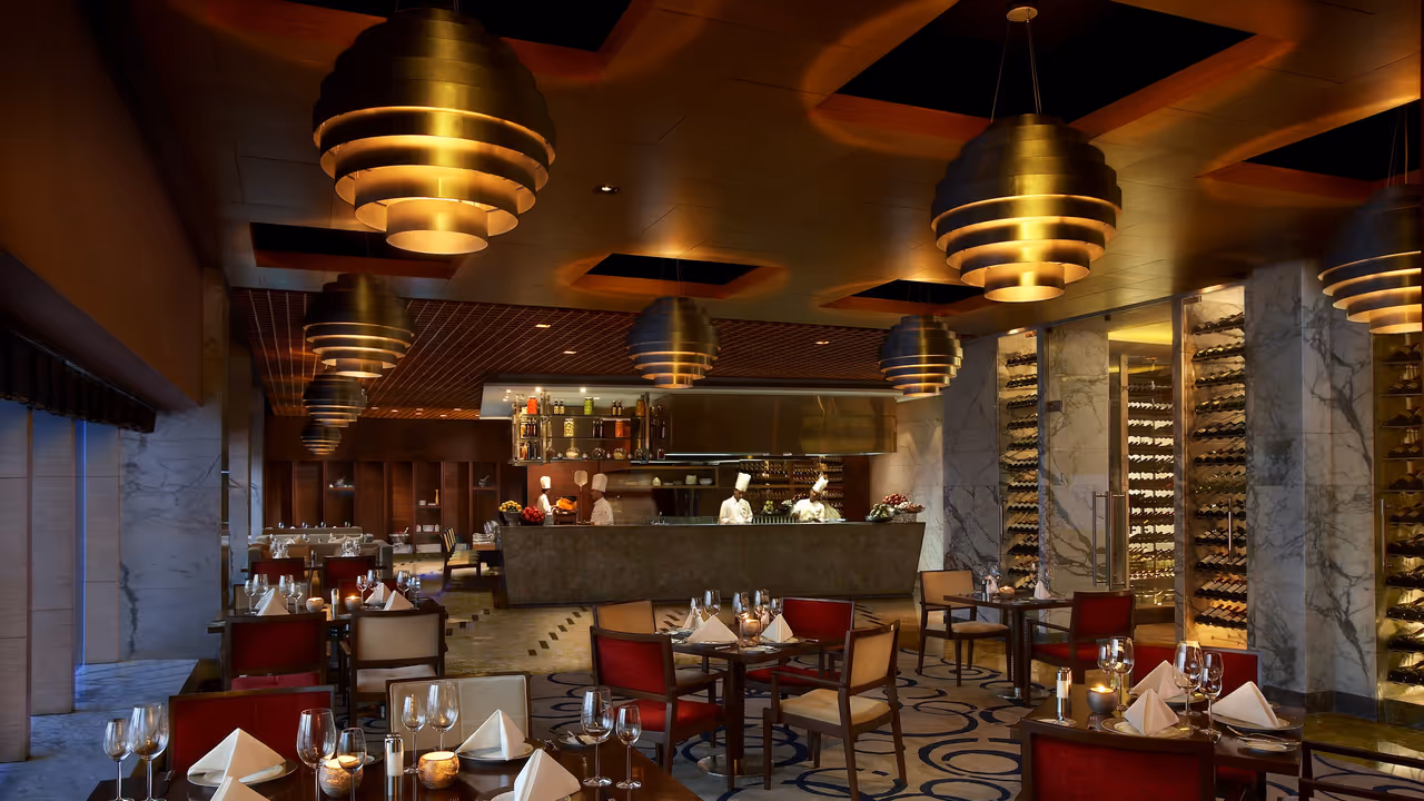 Gourmet experience: 5 Luxury Dining and Cuisine in India
