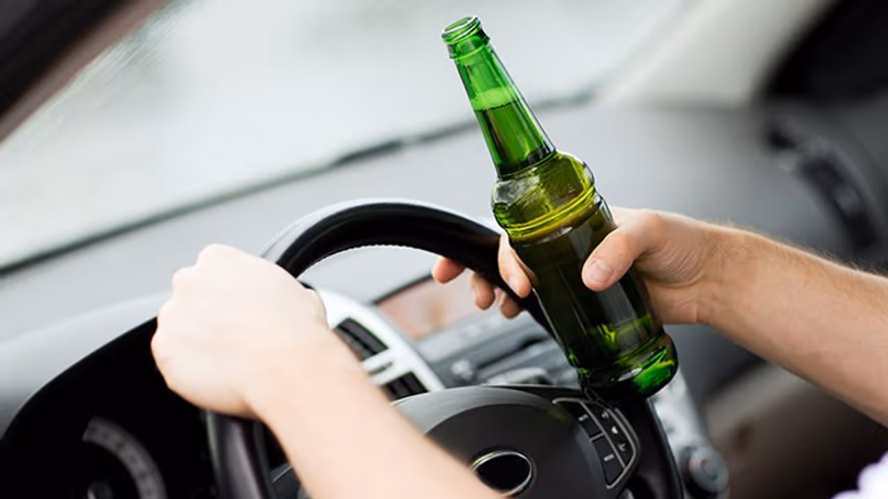Drunken Drive, Drunken Drive Safety, Drunken Drive Issues, Drunken Drive Accidents, New Year Celebration Drunken Drive, Drunken Drive Safety, Drunken Drive Issues, Drunken Drive Accidents, New Year Celebration