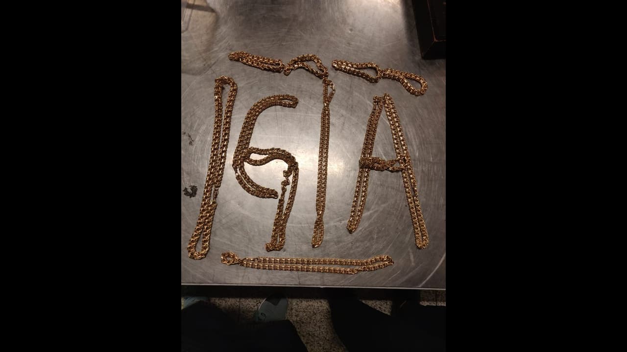 gold chains gold chains