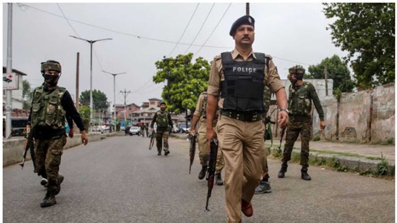 kashmir police kashmir police