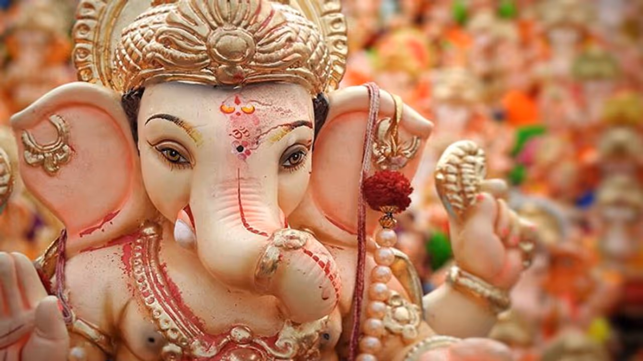 lord ganesha 0002