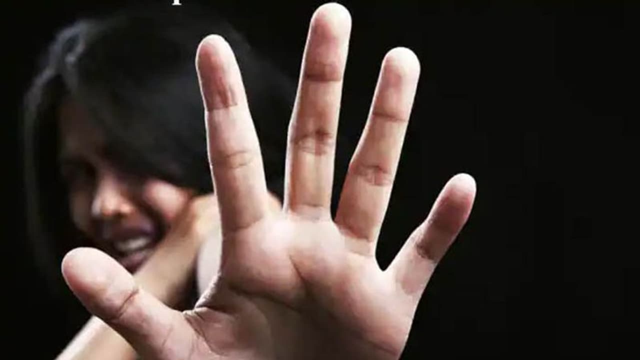 Two shocking crimes of gang rape, sexual assault in Bengal and Rajasthan, 7 accused arrested Two shocking crimes of gang rape, sexual assault in Bengal and Rajasthan, 7 accused arrested