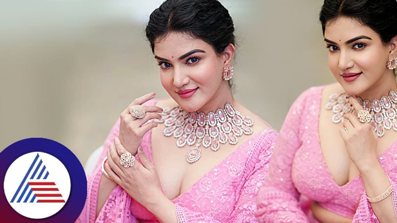 malayalam actress honey rose malayalam actress honey rose