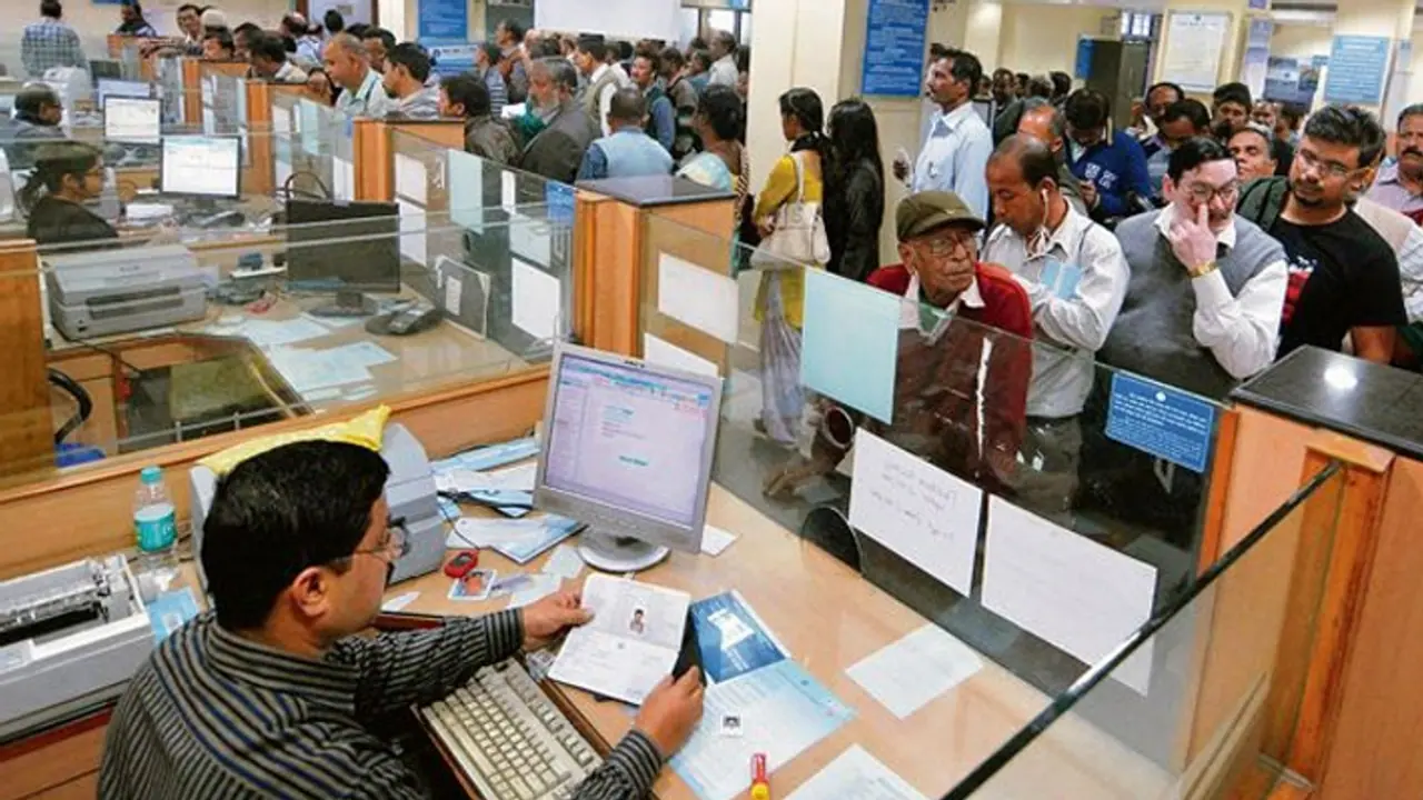 bank working bank working