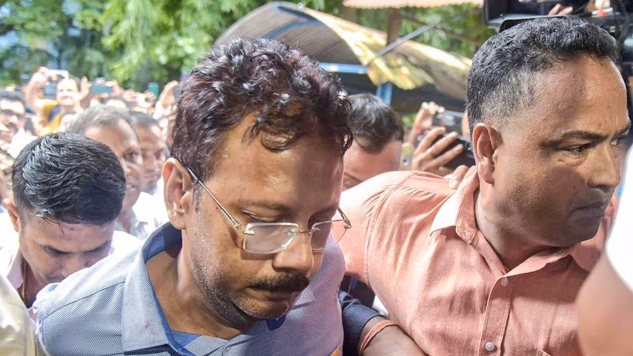 Beat Sandeep Ghosh eight day CBI custody of Alipore court bsm