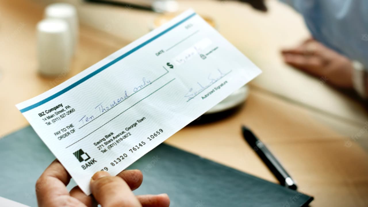 Cheque