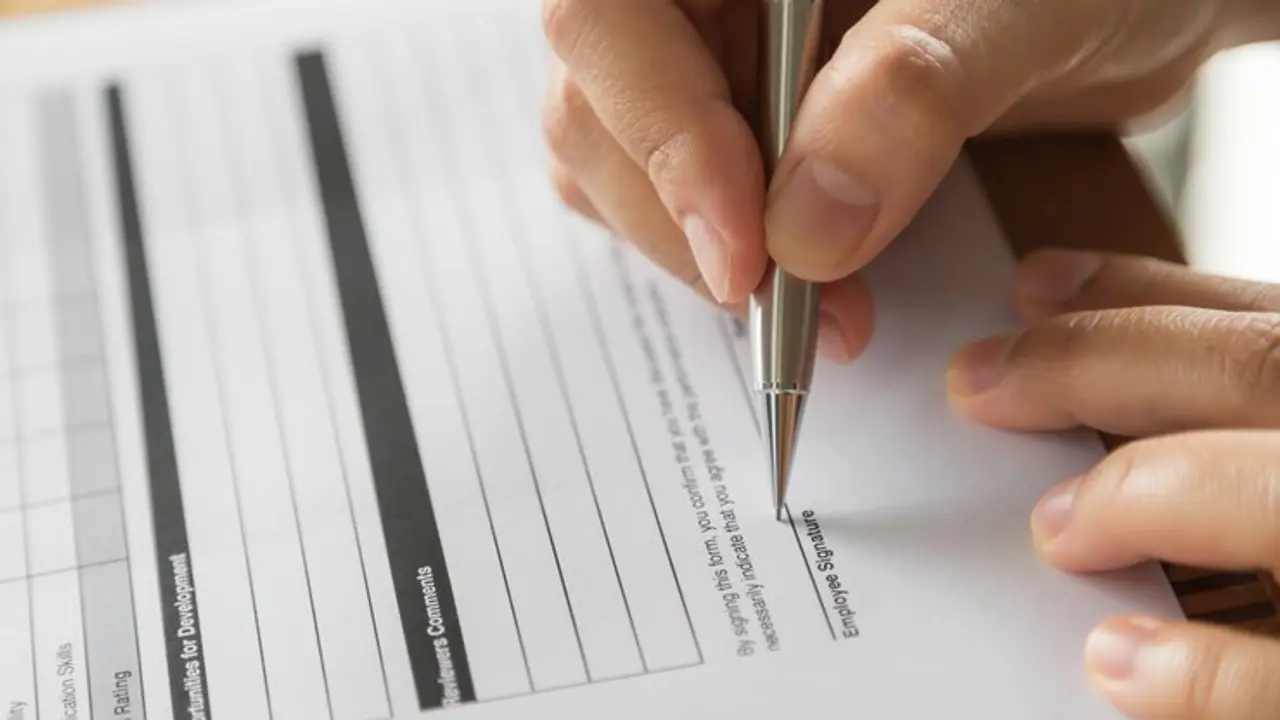 Madhyamik Exam 2025: মাধ্যমিকের ফর্ম ফিলাপের নিয়মে বড় বদল, জানুন কী করে অনলাইনে পুরণ করবেন ফর্ম Madhyamik Exam 2025: মাধ্যমিকের ফর্ম ফিলাপের নিয়মে বড় বদল, জানুন কী করে অনলাইনে পুরণ করবেন ফর্ম