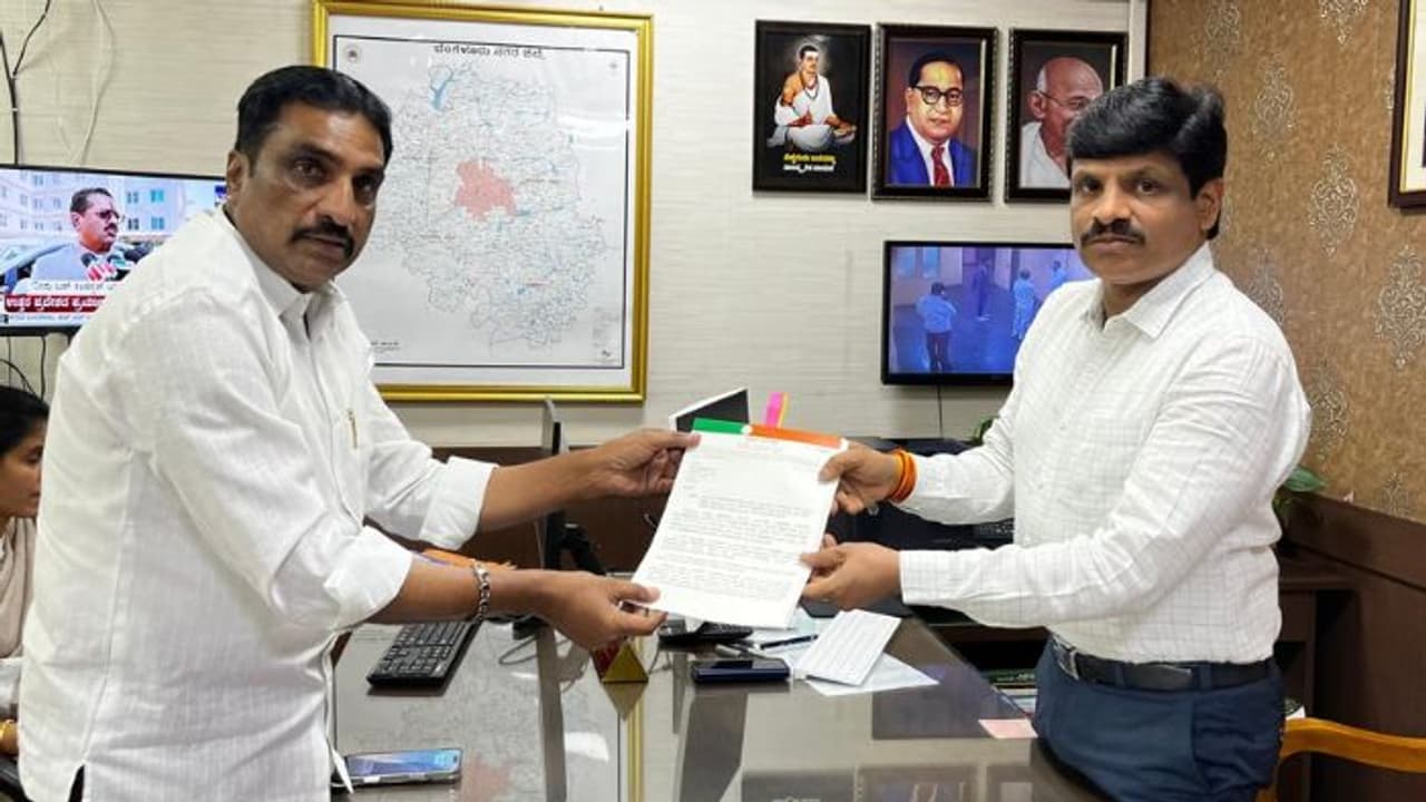 Bengaluru NR Ramesh Bengaluru NR Ramesh