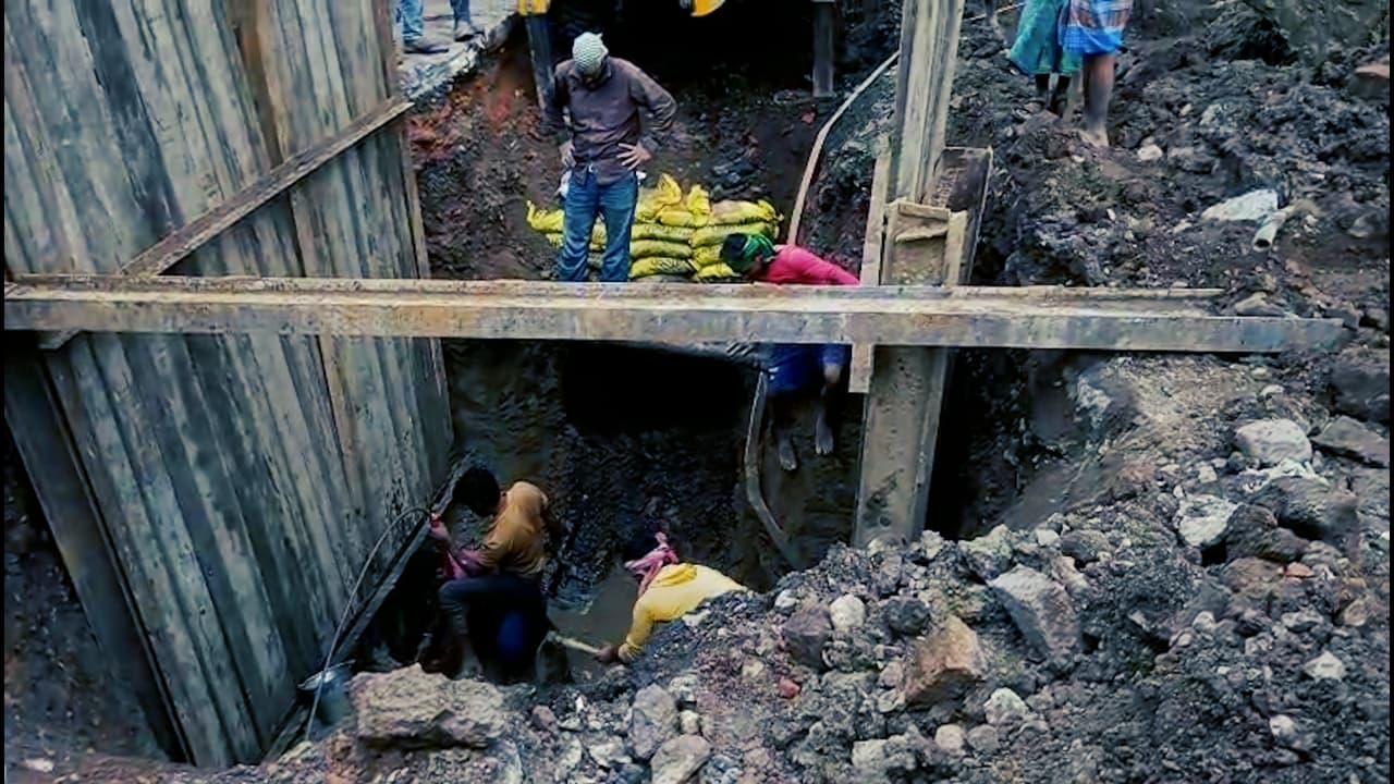 Howrah landslide is taking a serious turn putting many people at risk bsm