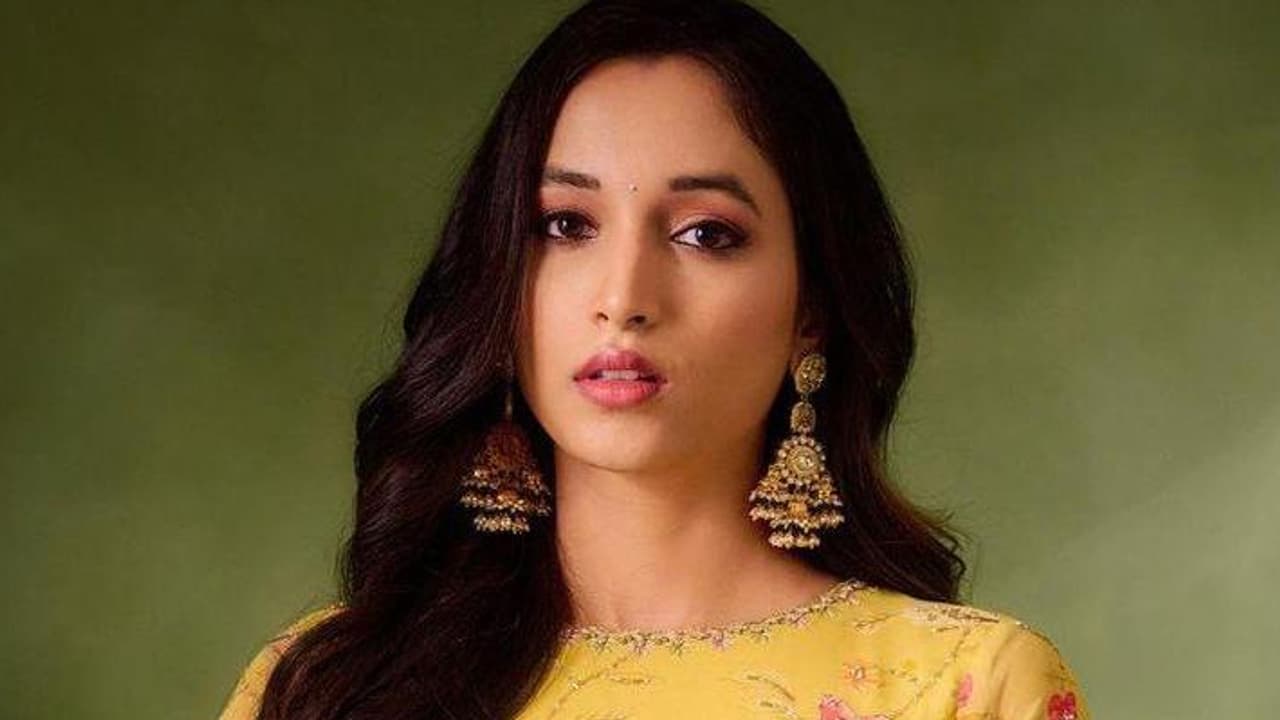 ramayan srinidhi shetty