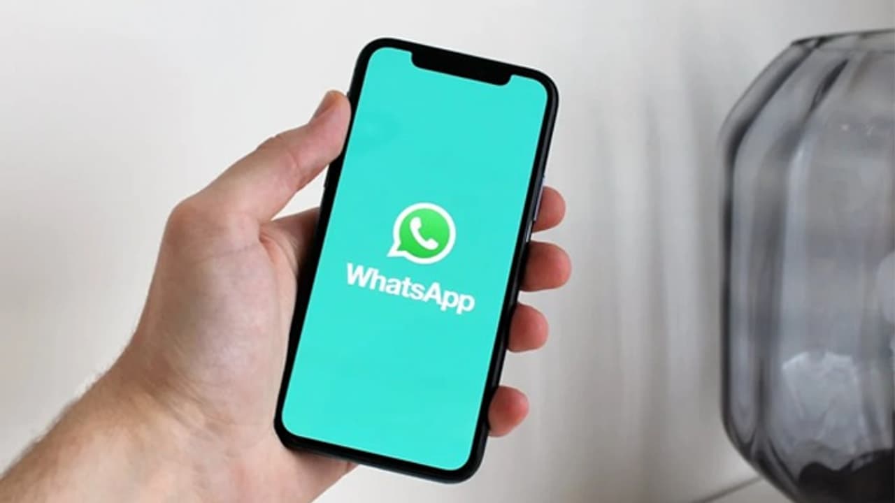 WhatsApp logo WhatsApp logo