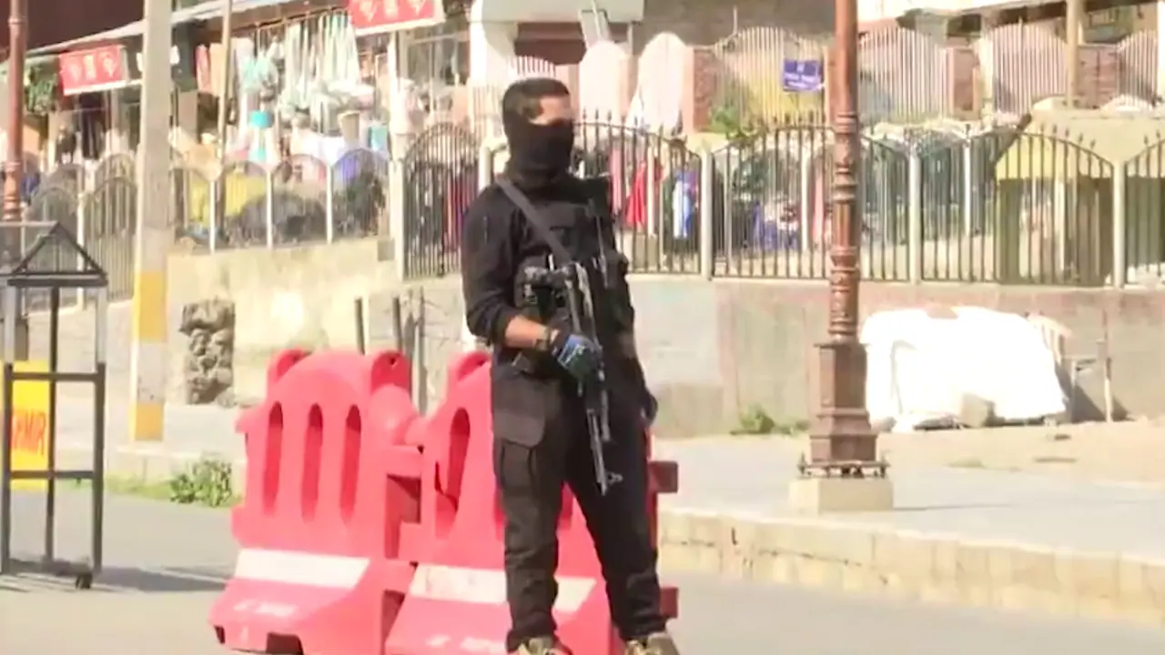 Tension in Pahalgam | Security Tightened After Attack Alert #CCTV